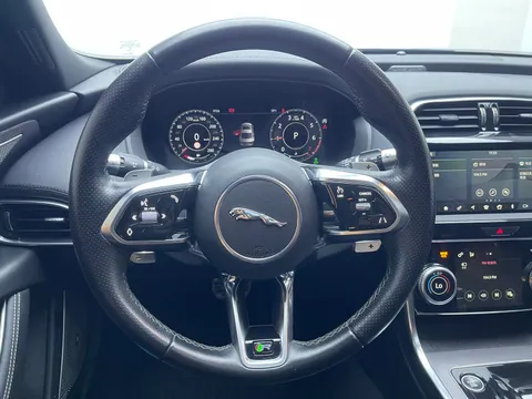 Jaguar XEL