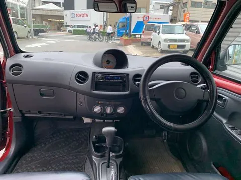 Daihatsu Esse