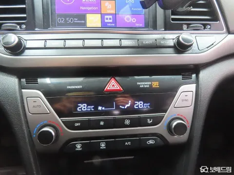 Hyundai Elantra (Avante)