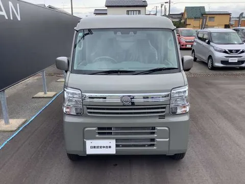 Nissan Clipper