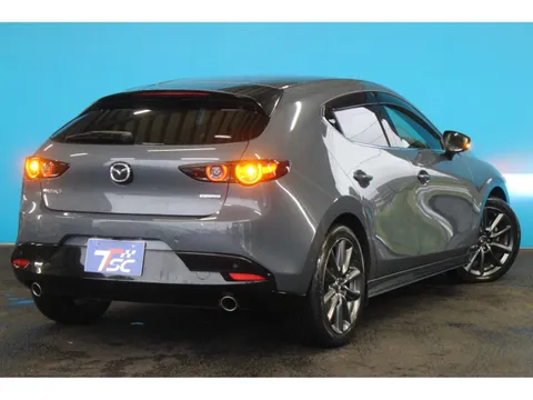 Mazda MAZDA3 Fastback