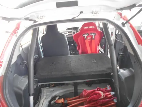 Toyota Yaris (Vitz)