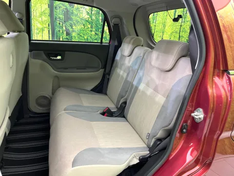 Toyota Pixis Joy