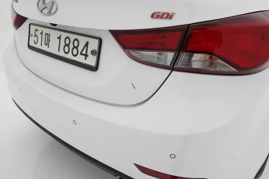 Hyundai Elantra (Avante)