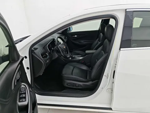 Chevrolet Malibu XL