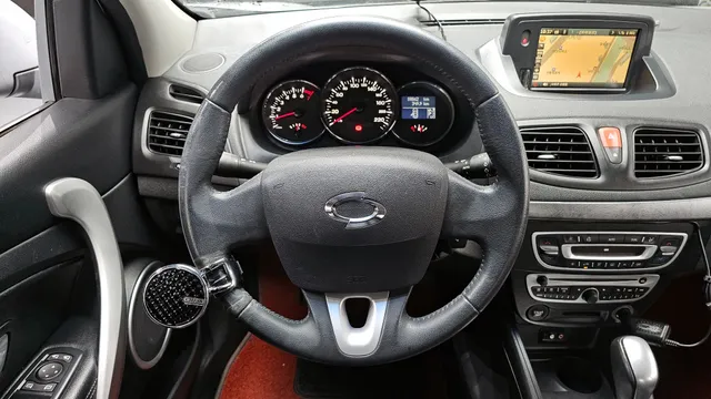 Renault SM3