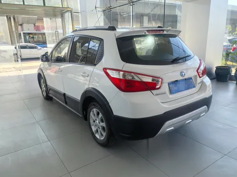 Venucia R50X