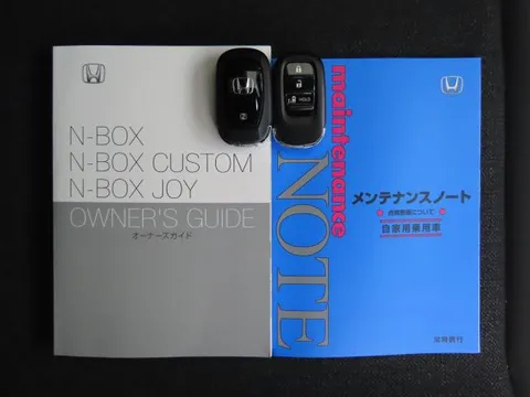 Honda N-BOX Custom