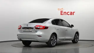 Renault SM3