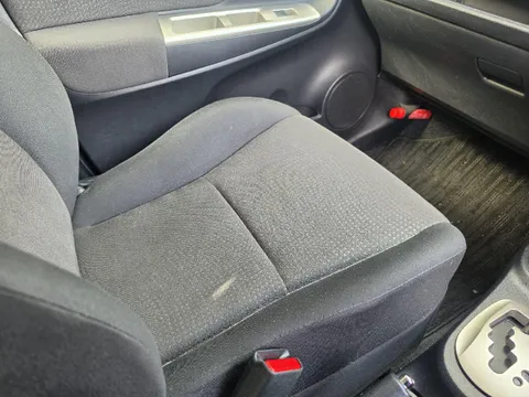 Toyota Yaris (Vitz)