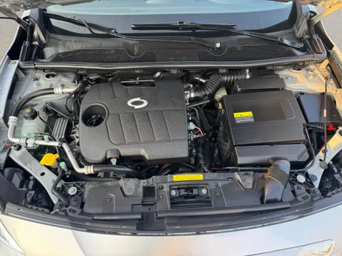 Renault SM3