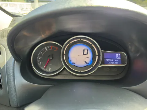 Renault SM3