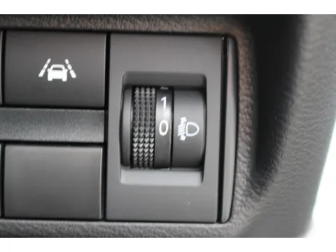 Mitsubishi eK X