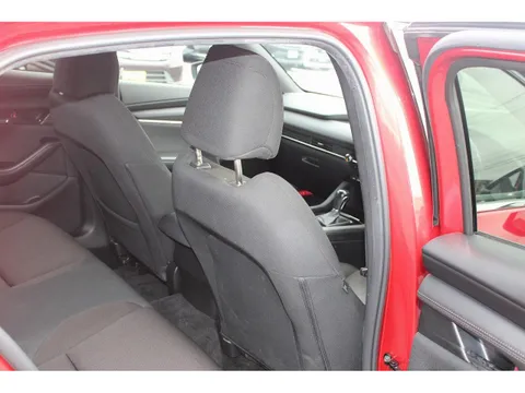 Mazda MAZDA3 Fastback