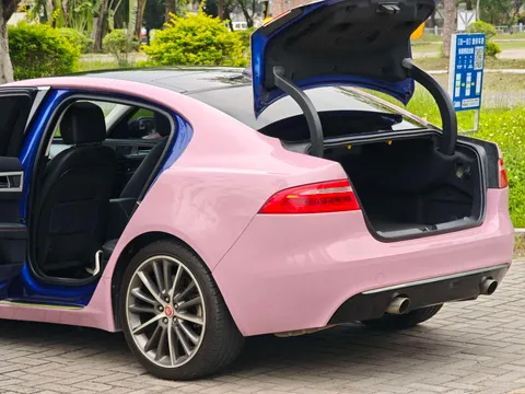 Jaguar XEL