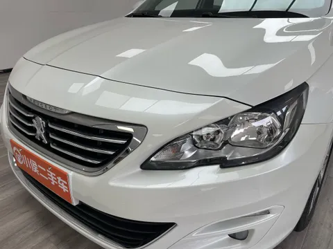 Peugeot 408