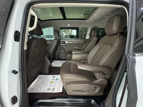 Volkswagen Viloran