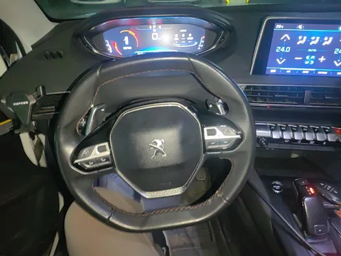Peugeot 4008