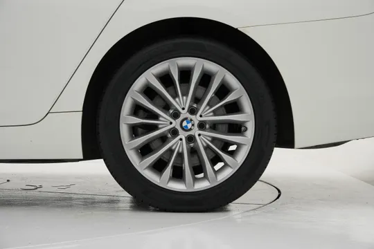 BMW BMW