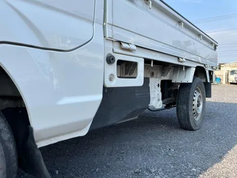 Nissan Clipper Truck