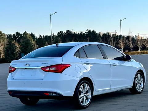 Chery Arrizo 5