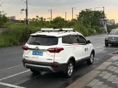 BAIC S3