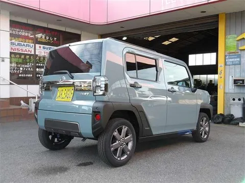 Daihatsu Taft