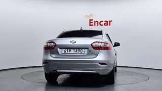 Renault SM3