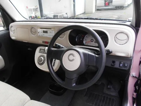 Daihatsu Mira Cocoa