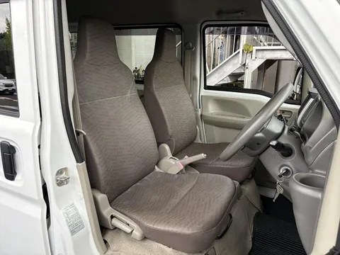 Nissan Clipper