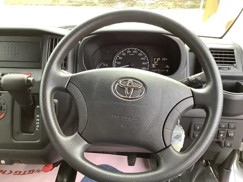 Toyota TownAce Van
