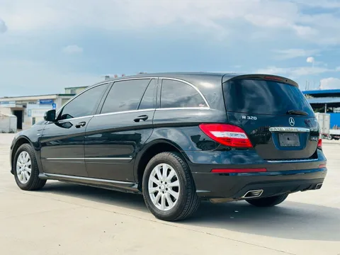 Mercedes-Benz R-Class