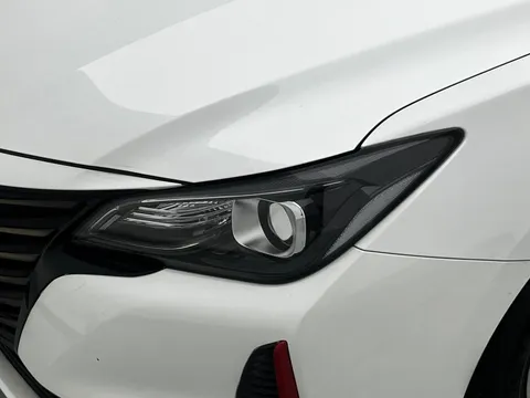 Changan Raeton CC