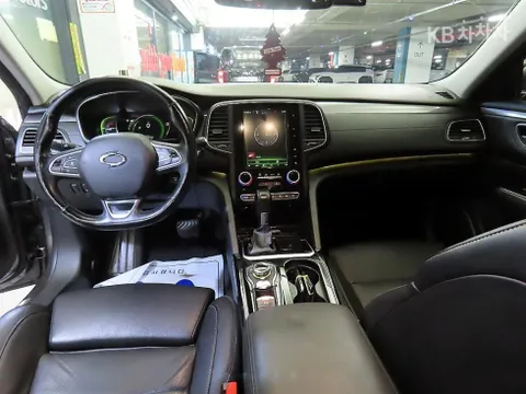Renault Talisman (SM6)