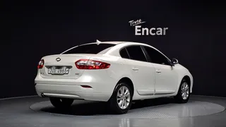 Renault SM3