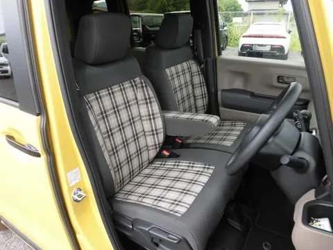 Honda N-BOX Joy