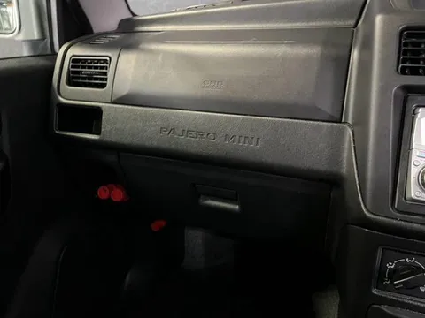 Mitsubishi Pajero Mini