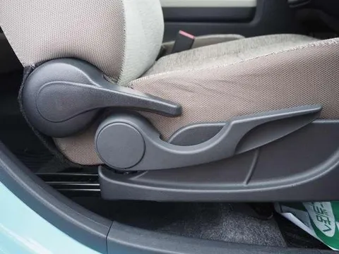 Daihatsu Mira Tocot