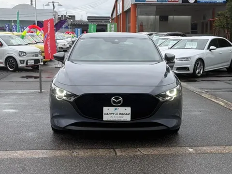 Mazda MAZDA3 Fastback