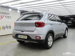 Hyundai Venue