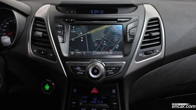 Hyundai Elantra (Avante)