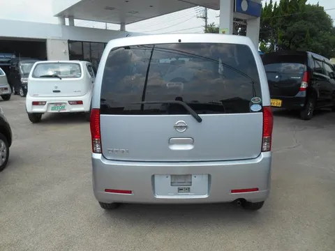 Nissan Otti