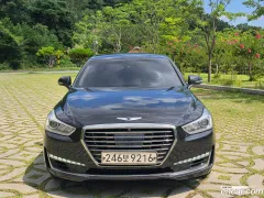 Genesis G90 (EQ900)