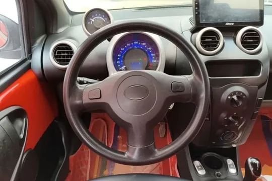 BYD F0