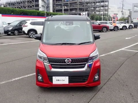 Nissan Dayz Roox