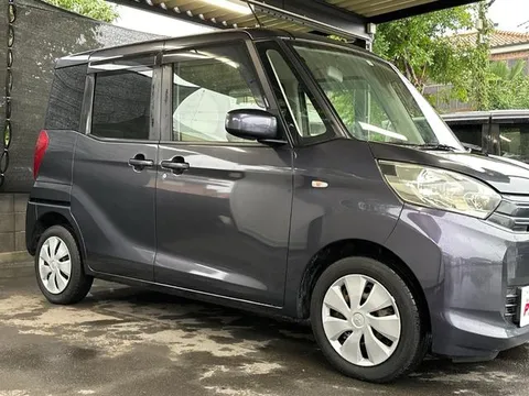 Mitsubishi eK Space