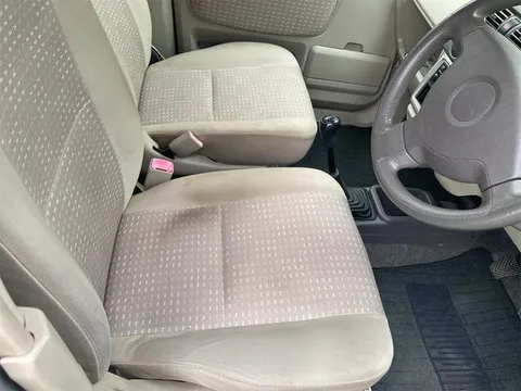 Nissan Otti