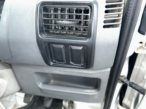 Mitsubishi Minicab Truck