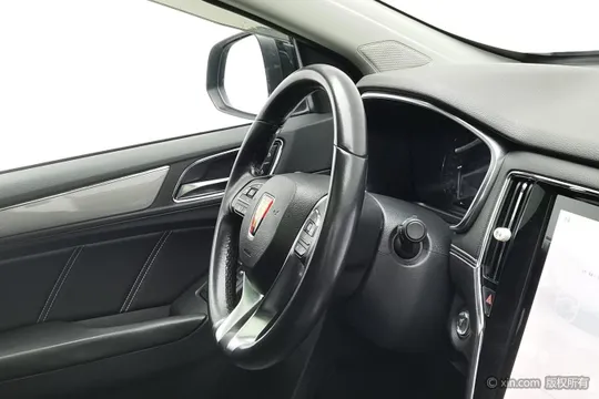 Roewe RX5