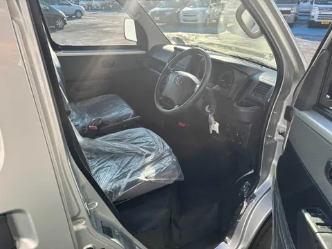 Toyota TownAce Van